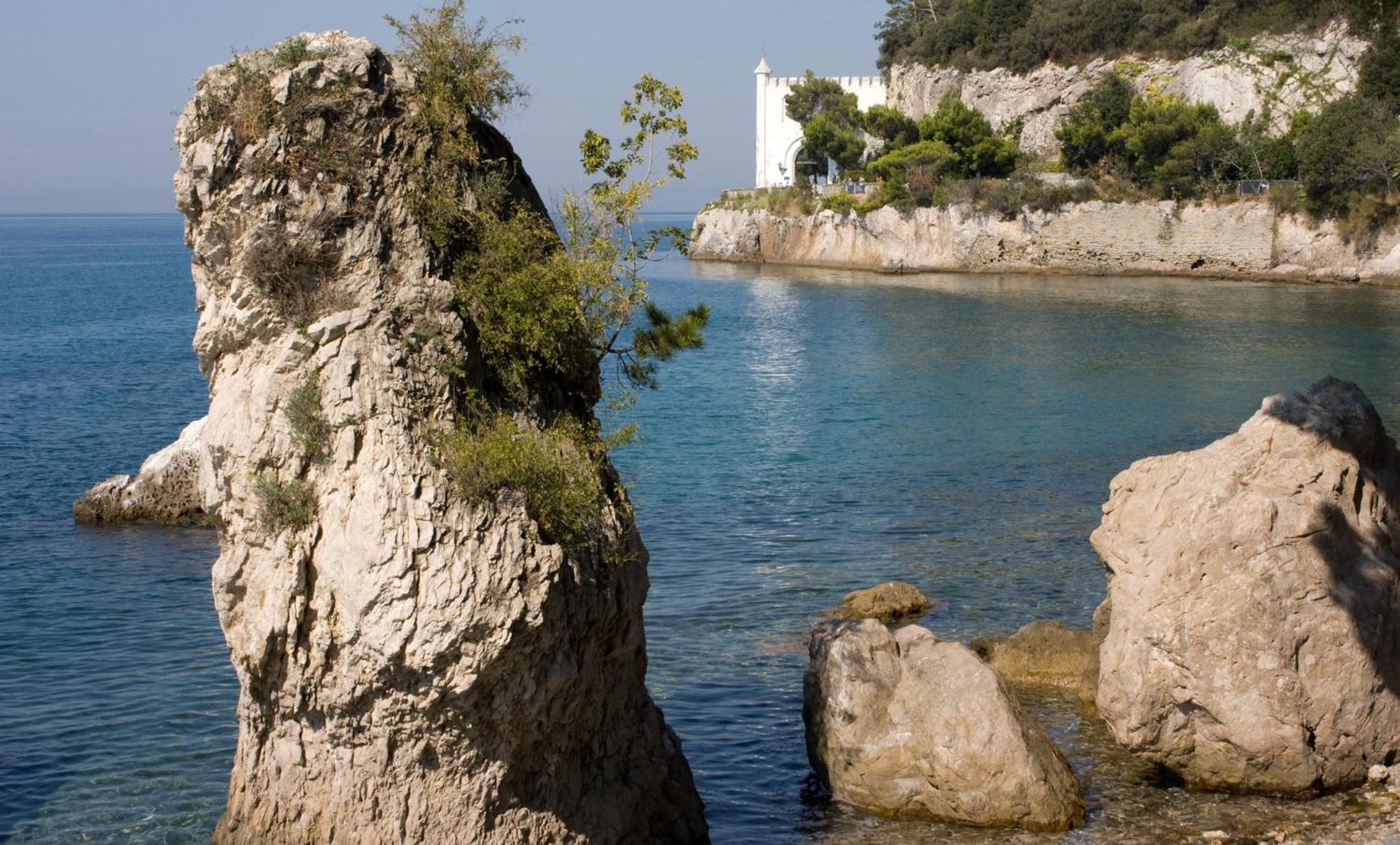 Hotel Tritone Trieste Luaran gambar
